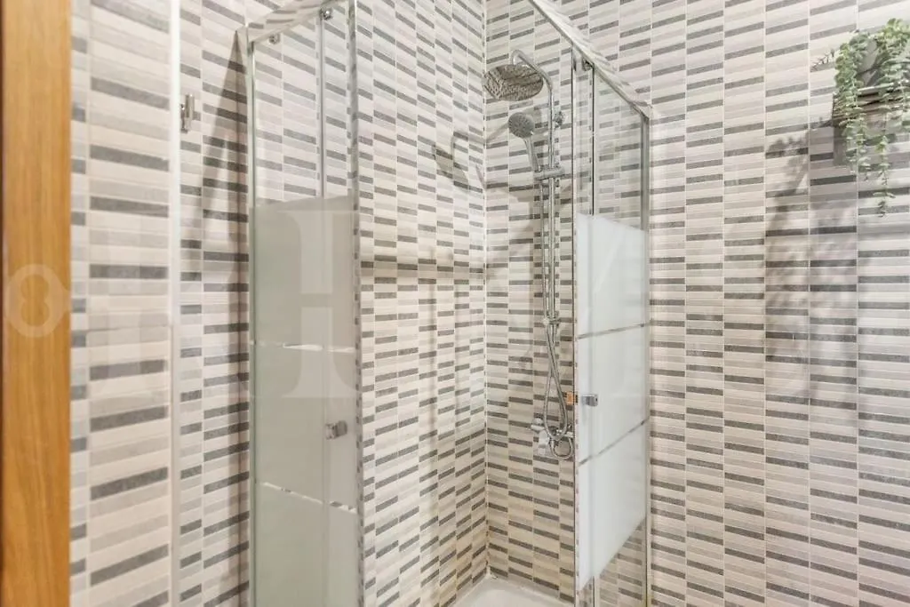 Comfortable Apartment In The Center By Rems Malaga