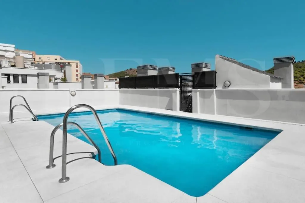 Comfortable Apartment In The Center By Rems Malaga