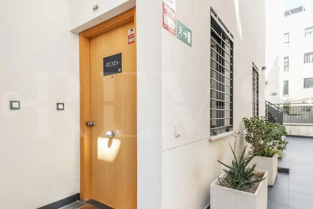 Comfortable Apartment In The Center By Rems Malaga Spain